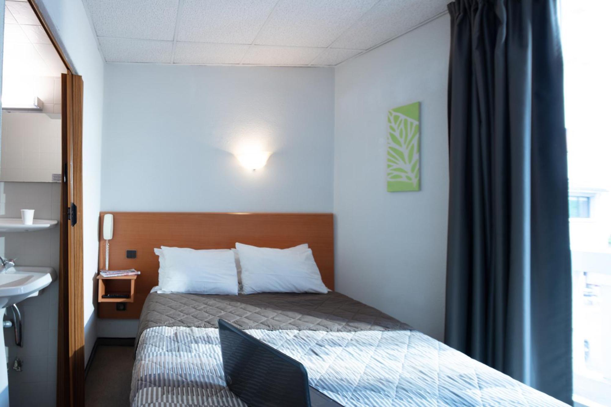 Hotel Compostelle Лурд Екстериор снимка