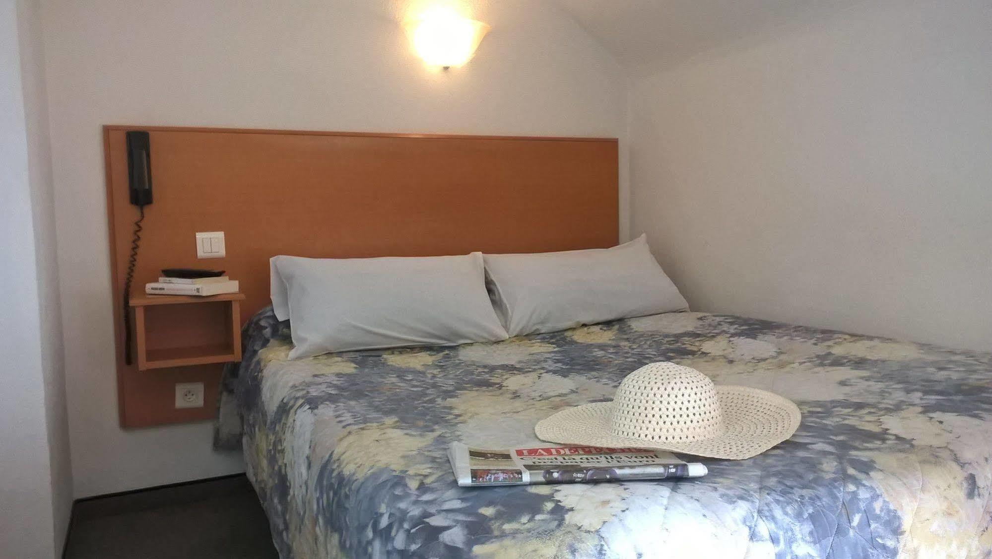 Hotel Compostelle Лурд Екстериор снимка