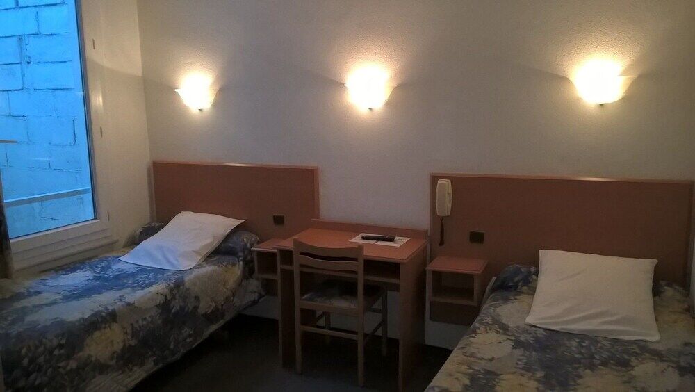 Hotel Compostelle Лурд Екстериор снимка
